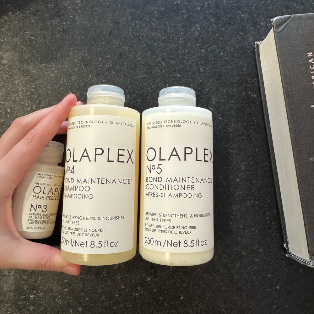 Olaplex Bond Maintenance Shampoo and Conditioner Set